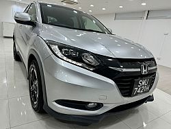 Honda Vezel 1.5X Auto 2015 Silver Pushstart Revcam